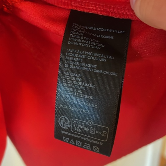 Urban Outfitters Ruffle Off-Shoulder Dress NWT - Picture 6 of 6